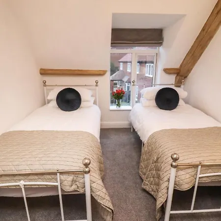 Monteva * ウィットビー